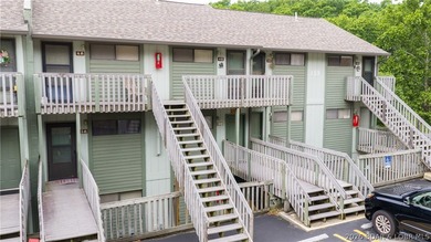 Turn-key lakefront living in the gated Southwood Shores complex - photo 28