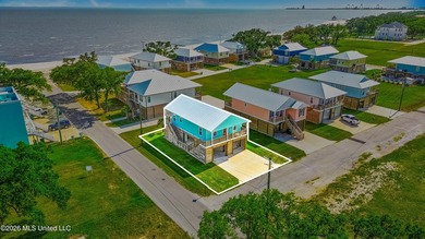 Welcome to this charming 1,400 sq ft, 3-bedroom, 2.5 bath raised - photo 30