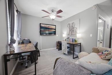 Welcome Home! This beautifully maintained home in The Woodlands - photo 34