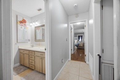 Welcome Home! This beautifully maintained home in The Woodlands - photo 36