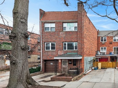 Prime Flushing location! Well-maintained legal 2-family home - photo 1