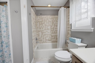 Welcome Home! This beautifully maintained home in The Woodlands - photo 42
