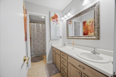 Welcome Home! This beautifully maintained home in The Woodlands - photo 43
