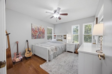 Welcome Home! This beautifully maintained home in The Woodlands - photo 47