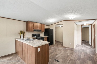 Brand New Home and Utilities built on over Half an Acre in a - photo 9