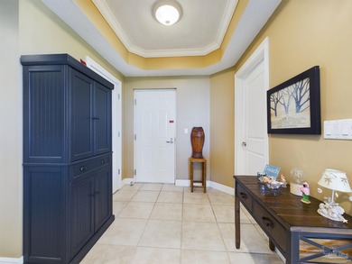 Come and live in this beautiful condo on the Key. This gated - photo 5