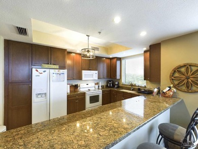 Come and live in this beautiful condo on the Key. This gated - photo 8