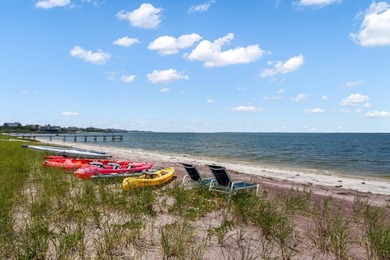 Nestled in the exclusive Hampton Court & Marina community at 580 - photo 9