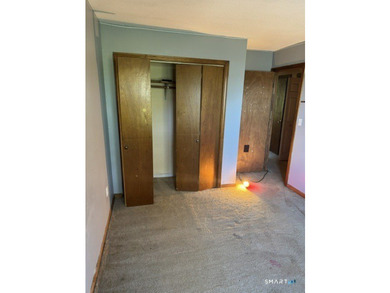 Well-maintained trilevel end-unit townhouse condominium in Fair - photo 11