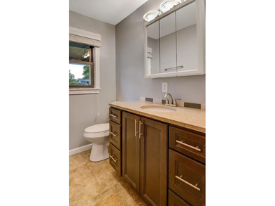 Beautiful 3-Story Home in a Gated Resort-Style Community! This - photo 12