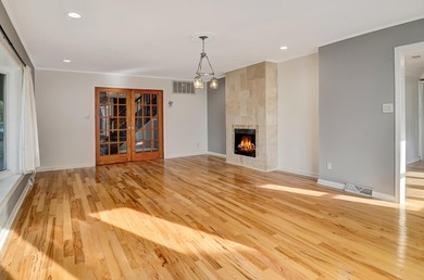 Beautiful 3-Story Home in a Gated Resort-Style Community! This - photo 16