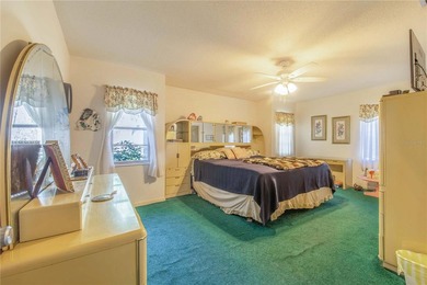 Welcome to this charming home located in the desirable community - photo 16