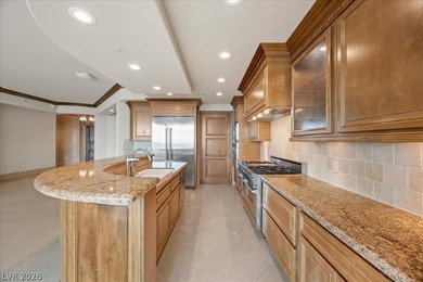 Great opportunity to own a higher floor two bedroom unit in - photo 7