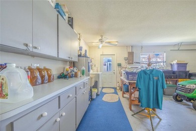 Welcome to this charming home located in the desirable community - photo 20