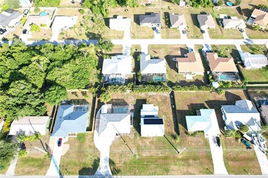 Pool home located in the heart of Port Charlotte on Midway, this - photo 42