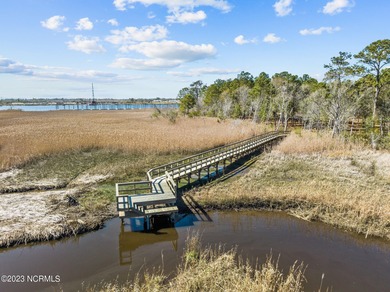 Build your dream home in the desirable waterfront, gated - photo 44