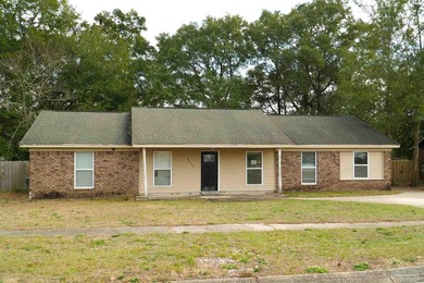 Spacious 4 bedroom, 3 bath home featuring two primary suites and - photo 1