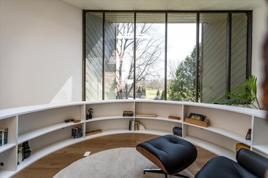 4010 Clubhouse Drive: Where Architectural Light Meets Lakeside - photo 12