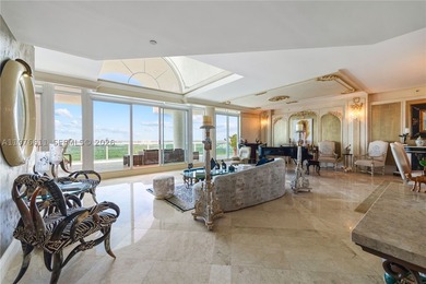Perched high above it all, this spectacular two-level penthouse - photo 7