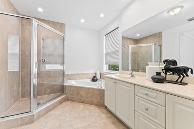 Downtown Fort Lauderdale Townhouse in Gated Community. Corner - photo 22
