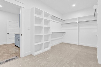 Welcome to your brand-new home in the gated Hideaway Lake - photo 32