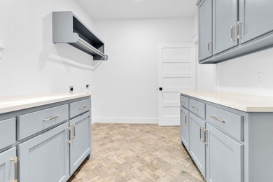 Welcome to your brand-new home in the gated Hideaway Lake - photo 33