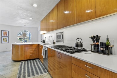 4010 Clubhouse Drive: Where Architectural Light Meets Lakeside - photo 36