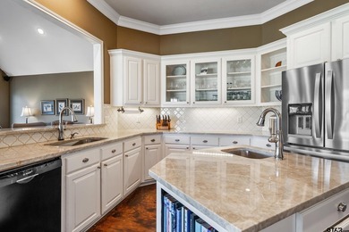 Set on over 2.5 beautifully landscaped acres, this stunning - photo 11