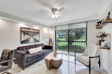 Finest location in Palm Beach, ultra- private, golf course and - photo 11