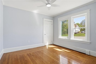 LOCATION! LOCATION! LOCATION!! THIS COMPLETELY UPDATED 3 BED 1.5 - photo 14