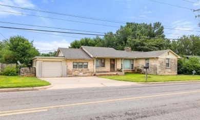 Lake Home For Sale in Chickasha, Oklahoma