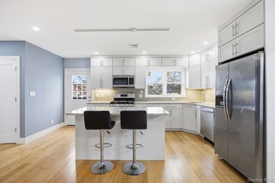 Brand New Construction (Built in 2023) - Legal Two-Family Home - photo 6