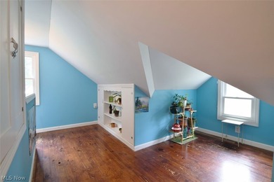 Welcome home to this well-maintained 3-bedroom, 2 full bathroom - photo 18