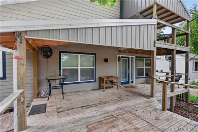 Charming 3-bedroom, 2-bath home located near the Lake of the - photo 41
