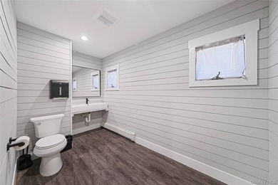 Perfect opportunity for a business that needs a - photo 41