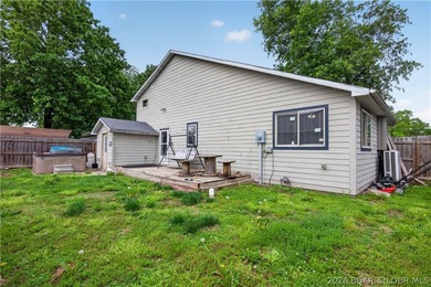 Charming 3-bedroom, 2-bath home located near the Lake of the - photo 47