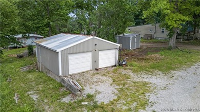 Charming 3-bedroom, 2-bath home located near the Lake of the - photo 49