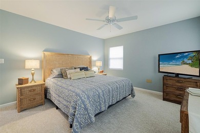 Experience luxury waterfront living in the impressive Marina - photo 36