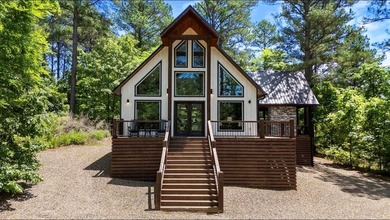 Fall in love with Highly Blessed, a beautifully designed cabin - photo 36