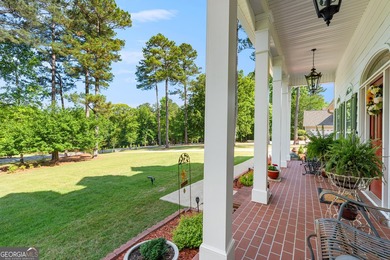 This stunning 4 bedroom, 4 bath home is packed is located in - photo 4