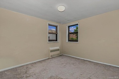 Discover comfortable and convenient living in this - photo 16