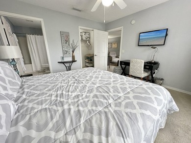 This 2-bedroom, 2-bath condo in The Florida Club blends comfort - photo 19