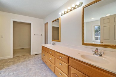 Come and view this Lake Tansi Treasure. Over 2,000 SF on Hole #9 - photo 24