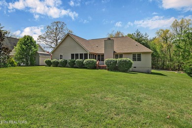 Come and view this Lake Tansi Treasure. Over 2,000 SF on Hole #9 - photo 36