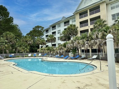 This 2-bedroom, 2-bath condo in The Florida Club blends comfort - photo 42