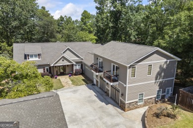 Lake Home For Sale in Hartwell, Georgia