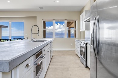 Nestled on 3.02 acres in the gated Puunoa community, 257 - photo 12