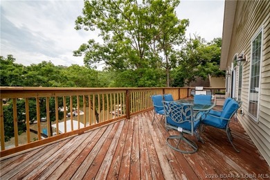 This lake home has all the features you appreciate & have been - photo 18