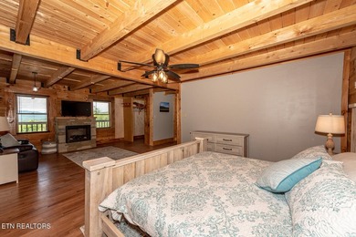 No deferred maintenance or DIY project necessary on this - photo 21