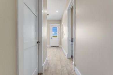 Nestled on 3.02 acres in the gated Puunoa community, 257 - photo 27